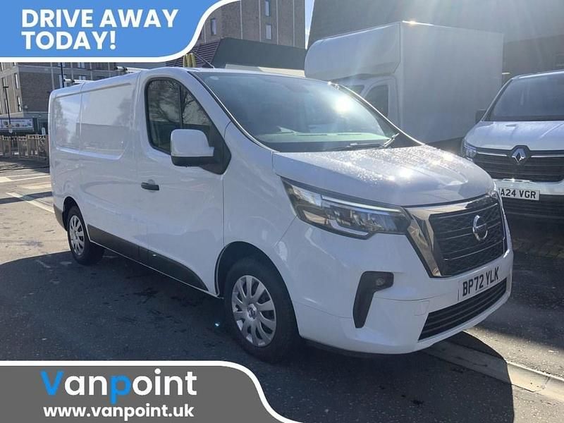 Used Nissan Primastar Acenta 110 HP (80 kW) 2023 White MPV