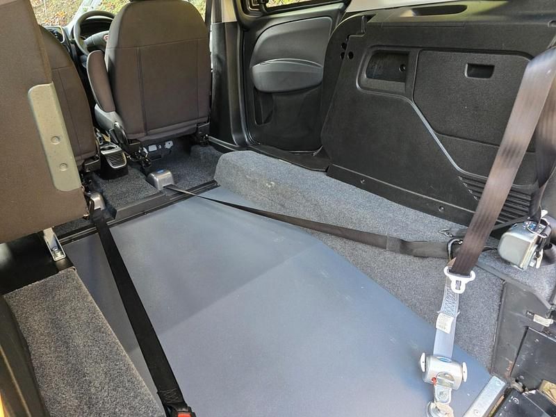 Used Fiat Doblò Easy 2015 Black MPV