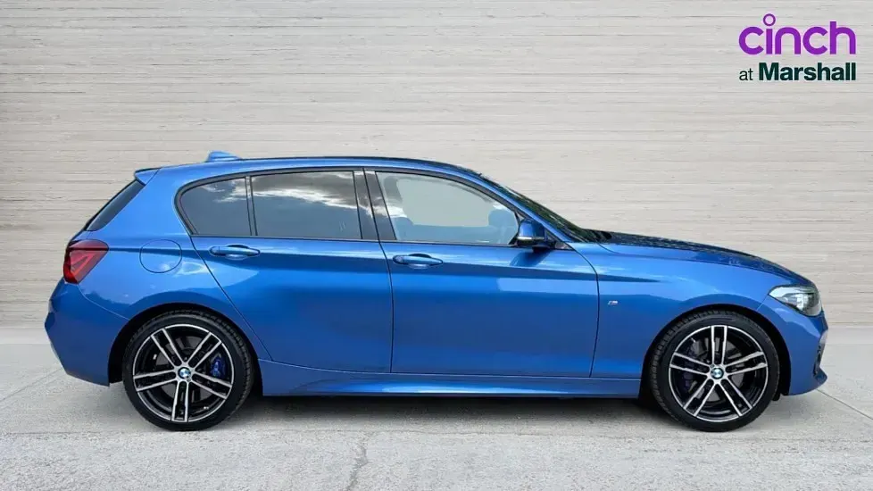 Used BMW 118 M Sport 136 HP (100 kW) 2019 Blue Hatchback