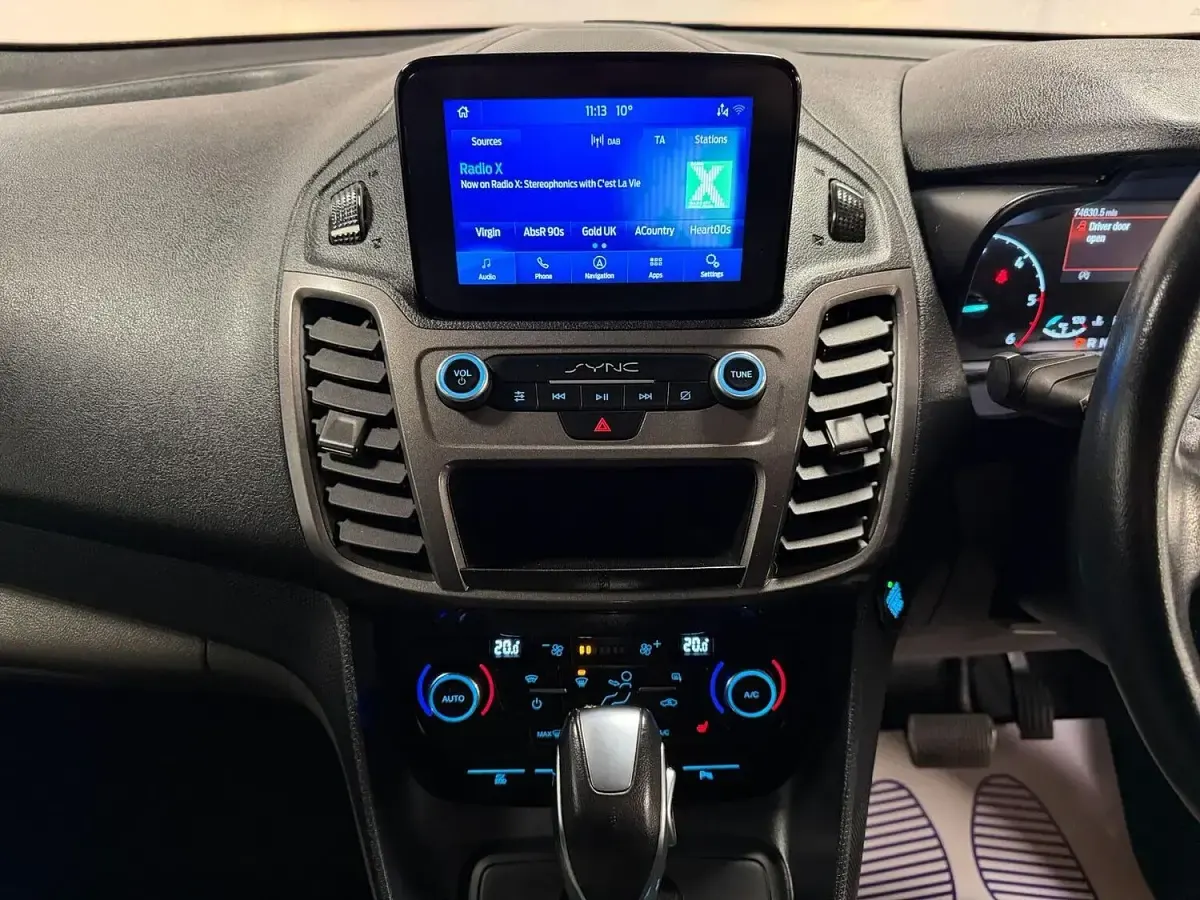 Used Ford Transit Connect Active 120 HP (88 kW) 2021 Orange MPV