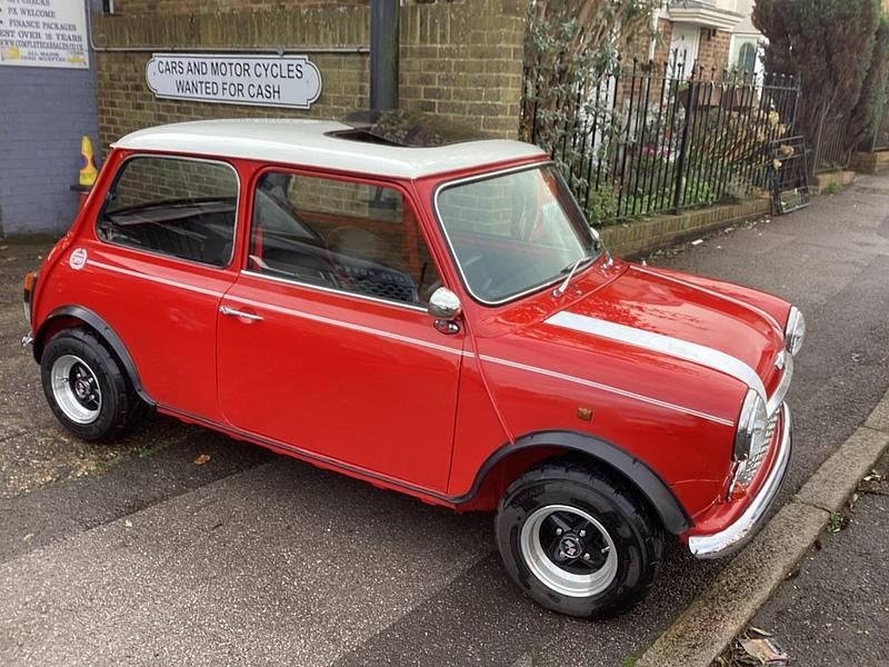 Used Rover Mini 82 HP (60 kW) 1996 Red Sedan