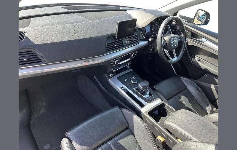 Used Audi Q5 Sport 241 HP (177 kW) 2019 White SUV