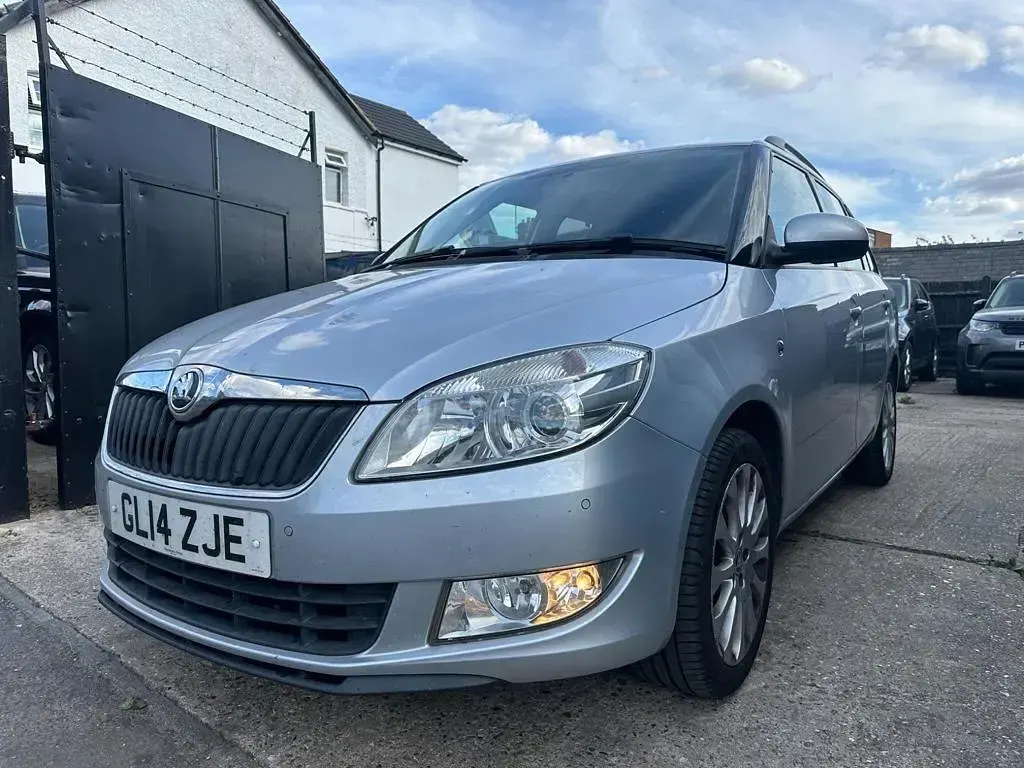 Used Skoda Fabia Elegance 2014 Silver Estate