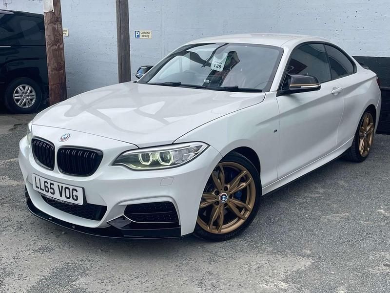 Used BMW M235 Comfort Edition 2015 White Coupe