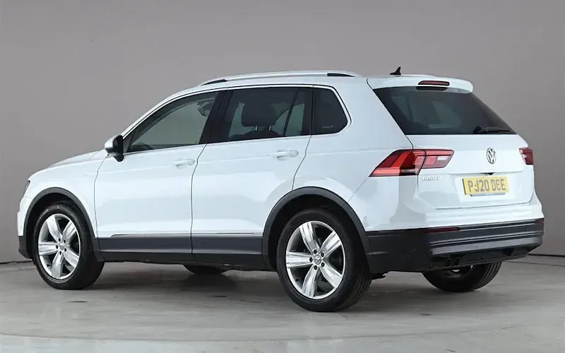 Używany VW Tiguan Match 150 KM (110 kW) 2020 Biały SUV