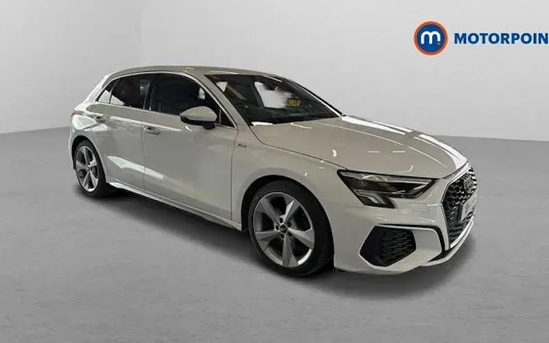 Used Audi A3 Sportback S-Line 150 HP (110 kW) 2024 Hatchback