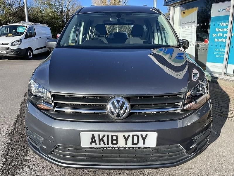 Used VW Caddy Maxi Life S 102 HP (75 kW) 2018 Grey MPV