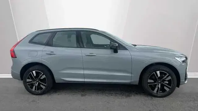 New Volvo XC60 Plus 345 HP (253 kW) 2026 Black SUV