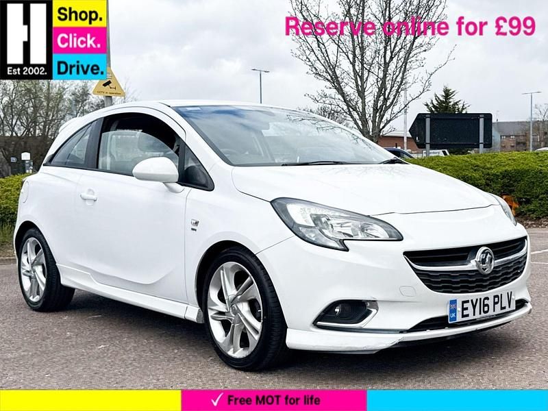 Used Vauxhall Corsa SRi 90 HP (66 kW) 2016 White Hatchback