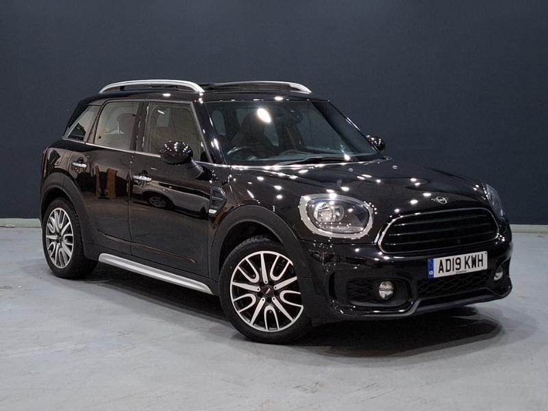 Black Used 2019 Mini Cooper Countryman Sport SUV | £12,998 (A bit pricey) - Image 1/4