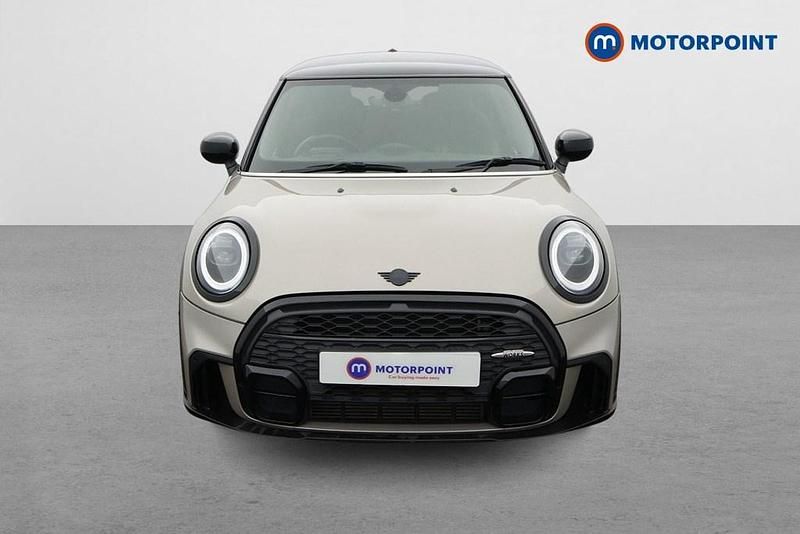 Usado Mini Cooper Hatch 136 HP (100 kW) 2021 Cinzento Citadino