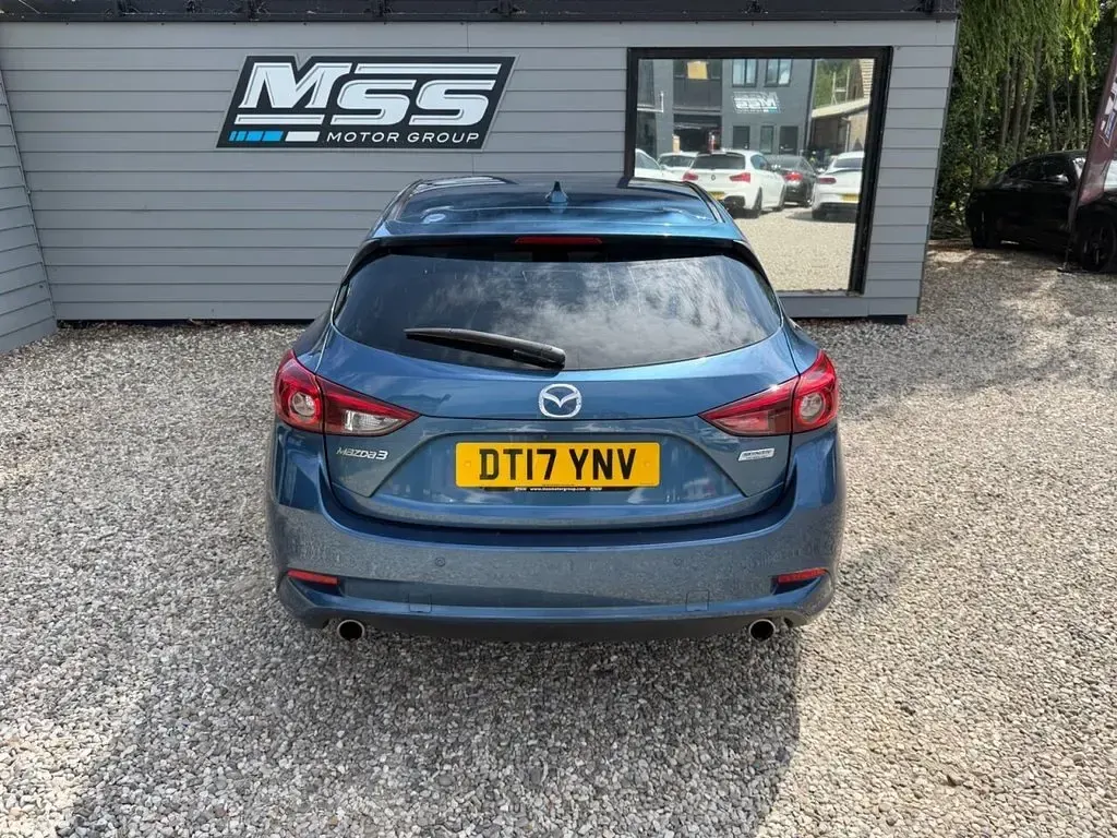 Used Mazda 3 Inclusive 150 HP (110 kW) 2017 Blue Hatchback