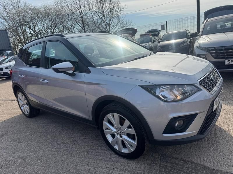 Used Seat Arona SE Technology 115 HP (84 kW) 2019 Silver SUV