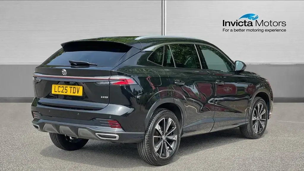 Used MG HS Trophy 169 HP (124 kW) 2025 Black SUV