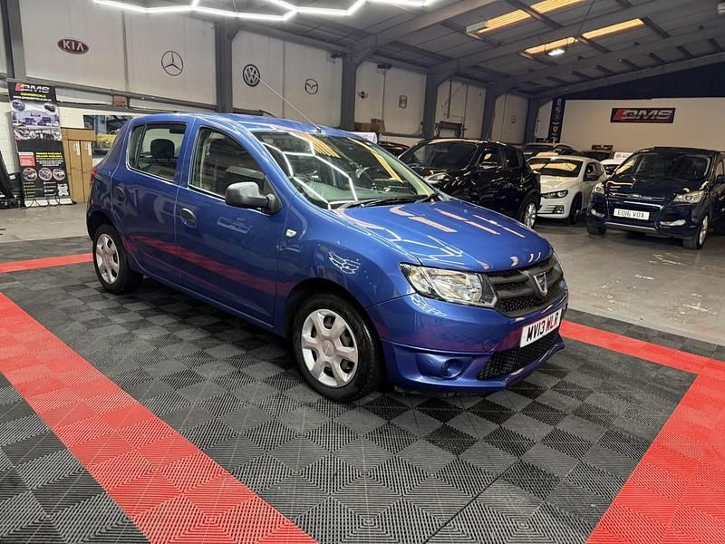 Used Dacia Sandero Ambiance 90 HP (66 kW) 2013 Blue Hatchback
