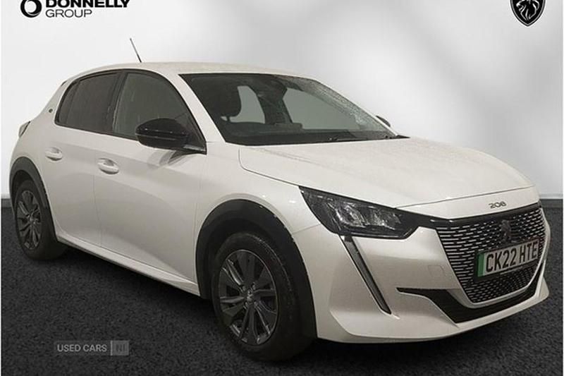 Used 2022 Peugeot e-208 Allure Premium Hatchback | £11,985 (Fair price) - Image 1/1