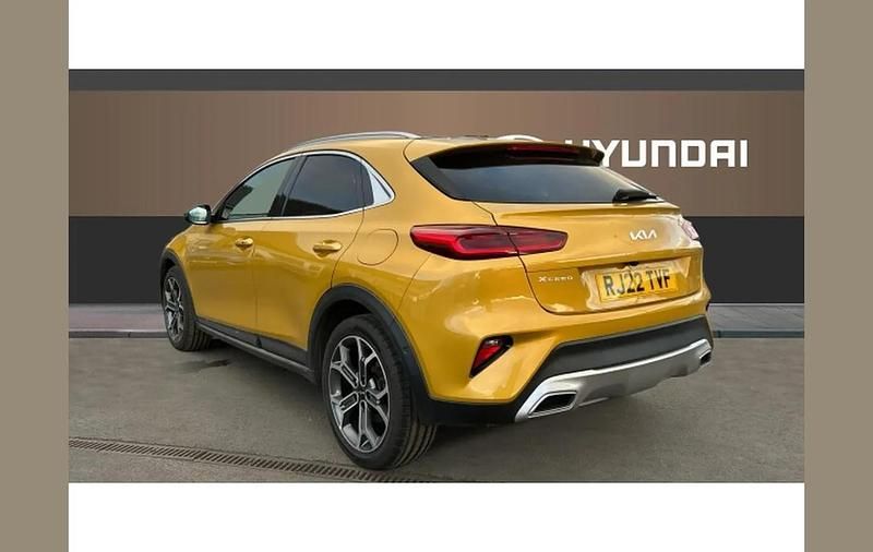 Used Kia XCeed 160 HP (117 kW) 2022 Yellow SUV