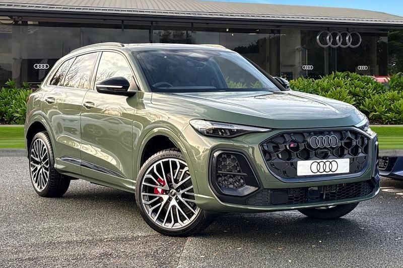 Green New 2025 Audi SQ5 Comfort SUV | £71,875 (Good price) - Image 1/4