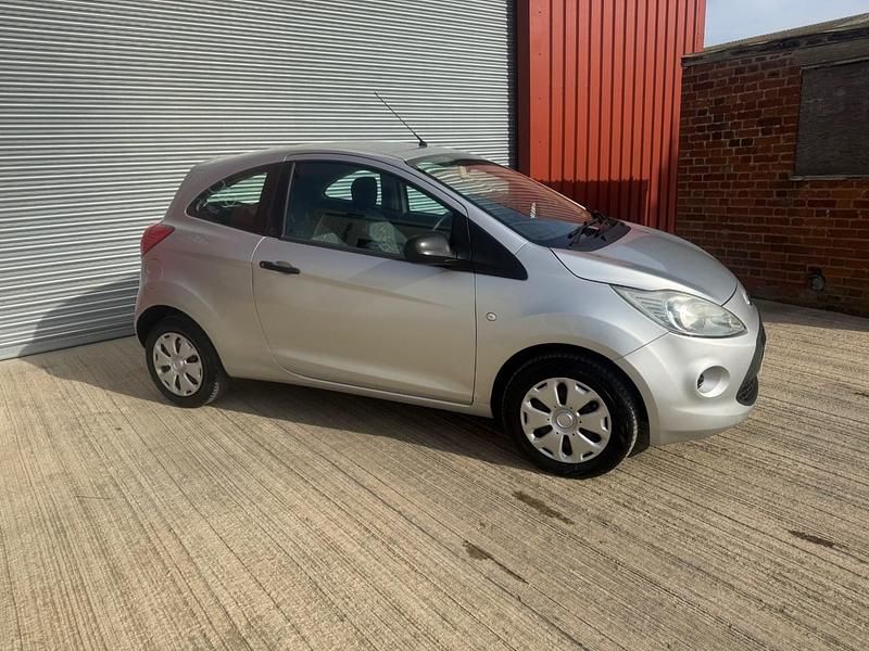 Used Ford Ka Studio 69 HP (50 kW) 2011 Silver Hatchback