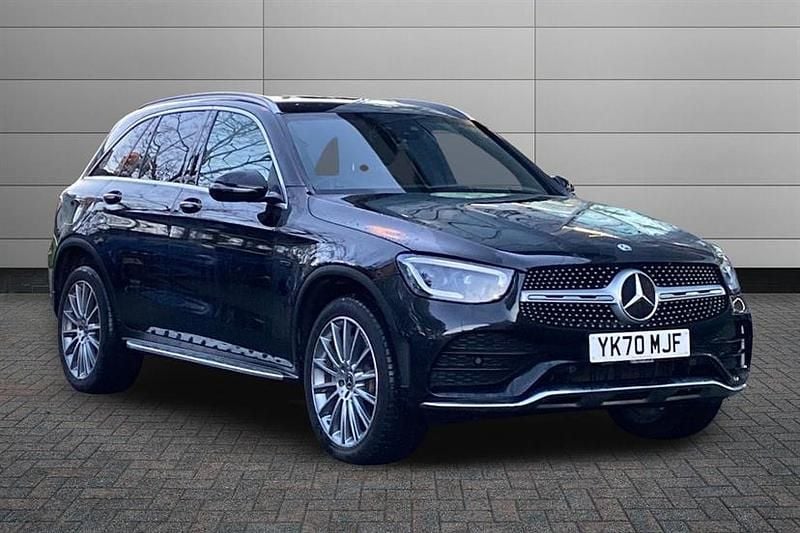 Obsidian black Used 2020 Mercedes E300 AMG Line Premium Estate | £26,490 (Super price) - Image 1/4