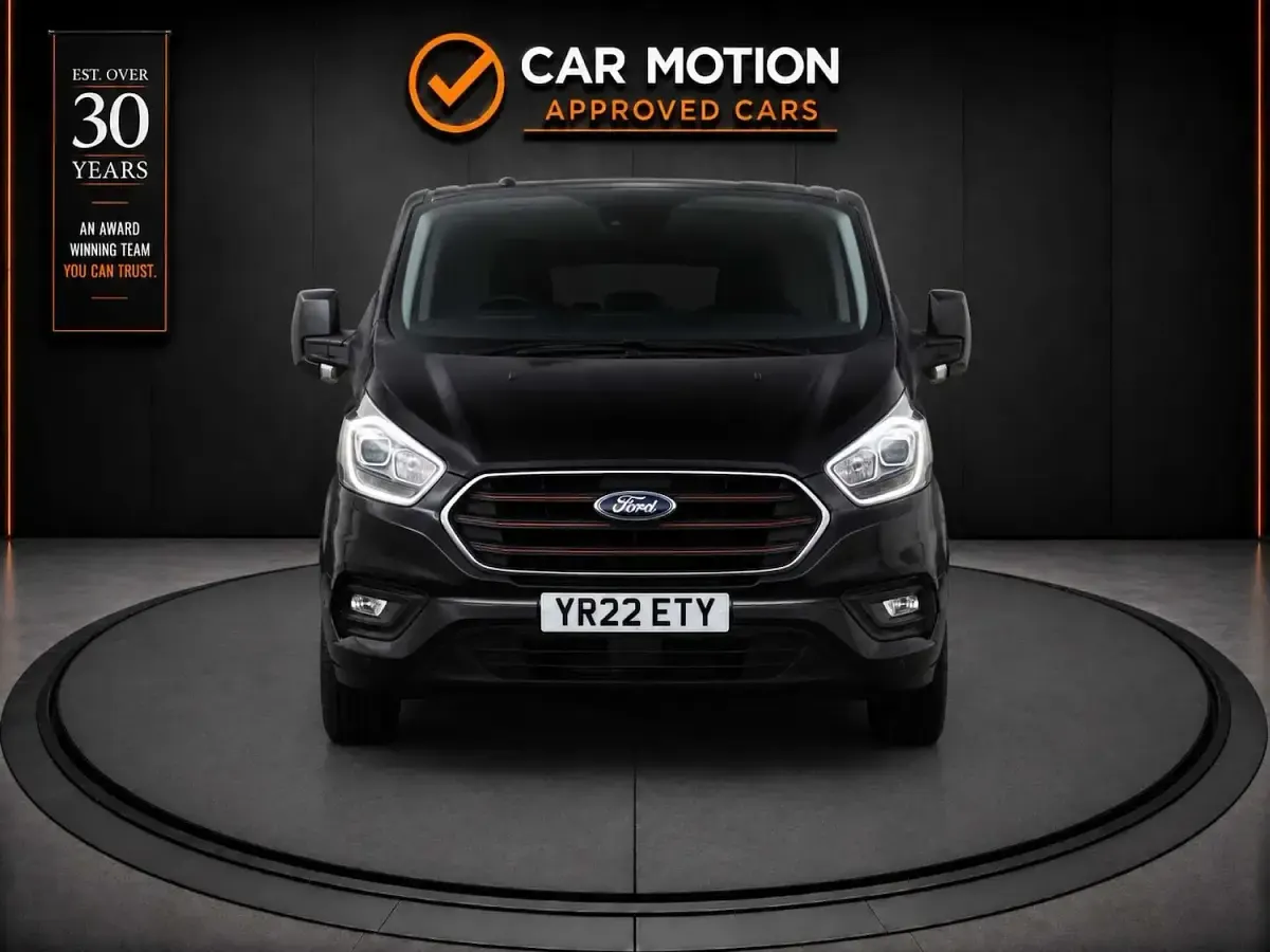 Used Ford Transit Custom Limited 130 HP (95 kW) 2022 Black Van