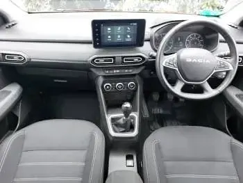 Usado Dacia Jogger Expression 109 HP (80 kW) 2023 Castanho Monovolume