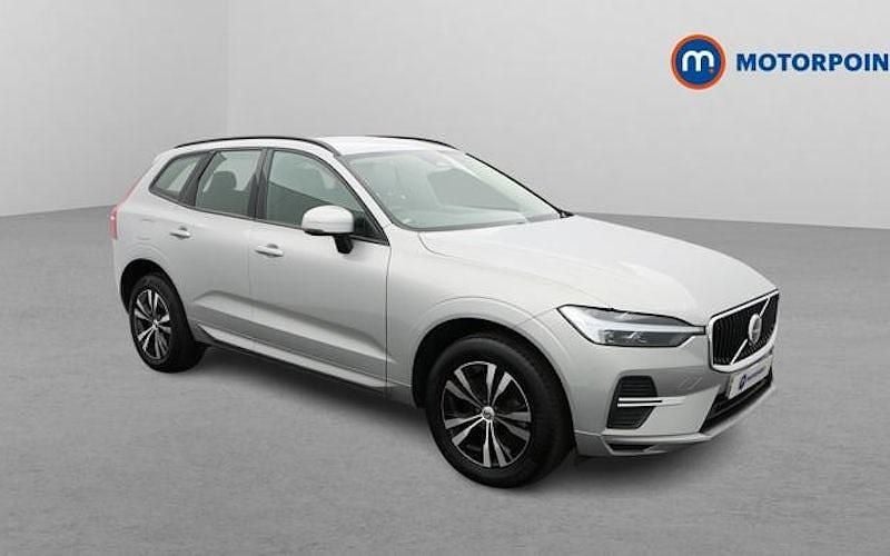 Used Volvo XC60 Core 250 HP (183 kW) 2023 Silver SUV