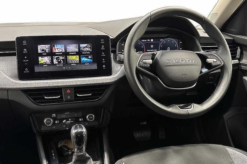 Used Skoda Kamiq SE 115 HP (84 kW) 2025 Phoenix orange metallic SUV