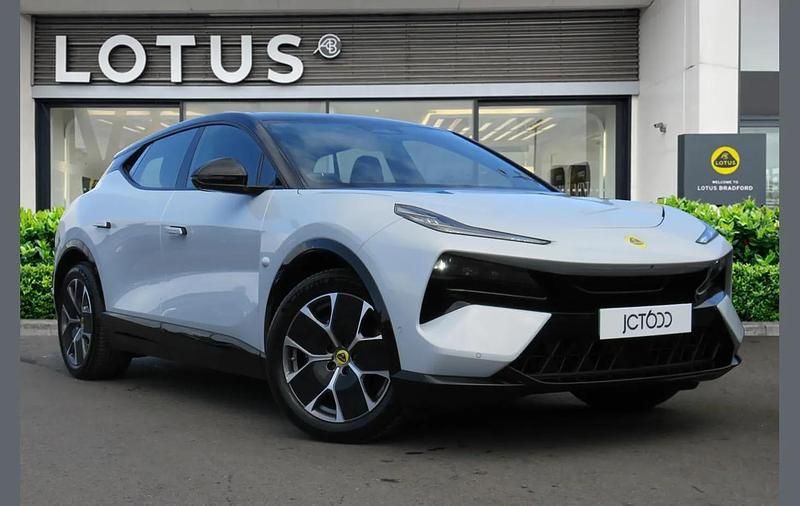 Used Lotus Eletre 450 kW (612 HP) 2025 White SUV