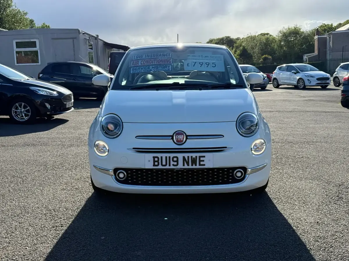 Used Fiat 500 Lounge 69 HP (50 kW) 2019 White Hatchback