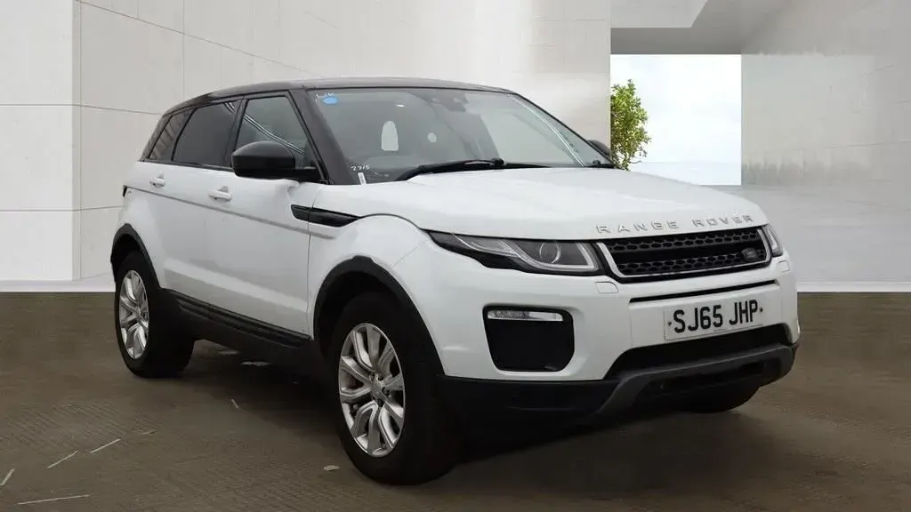 Käytetty Land Rover Range Rover evoque SE 150 HP (110 kW) 2015 Valkoinen Farmari