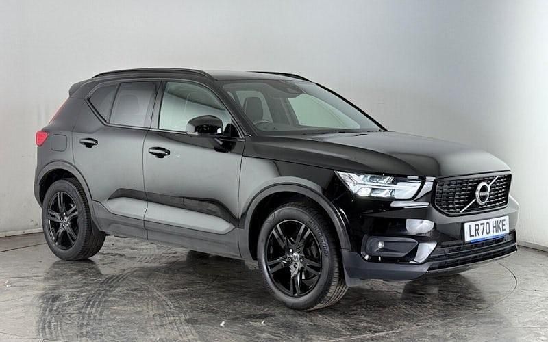 Used 2022 Volvo XC40 R-Design SUV | £18,950 (Good price) - Image 1/3