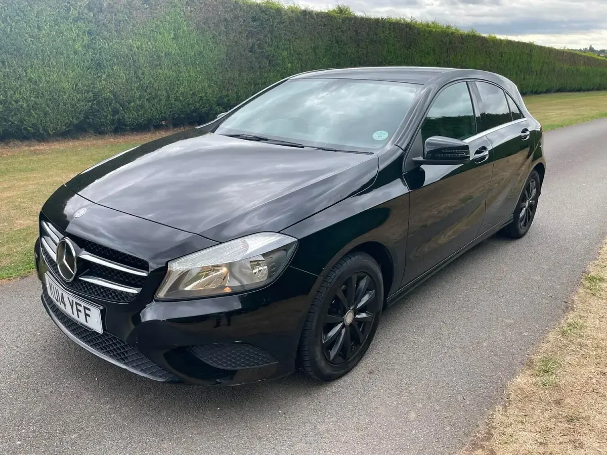 Used Mercedes A180 SE 2014 Black Hatchback