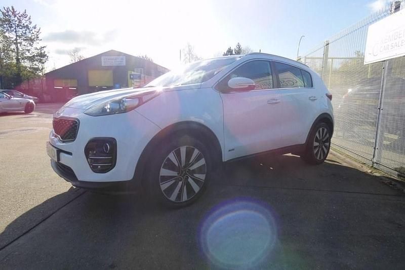 Used Kia Sportage 134 HP (98 kW) 2016 White SUV