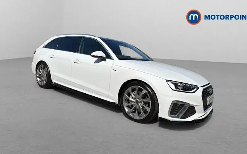 Used Audi A4 S-Line 204 HP (150 kW) 2024 Estate