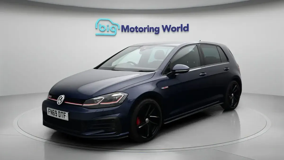 Used VW Golf VII GTI 245 HP (180 kW) 2019 Blue Hatchback