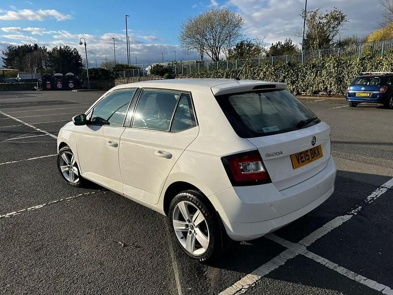 Used Skoda Fabia SE L 110 HP (80 kW) 2015 White Hatchback
