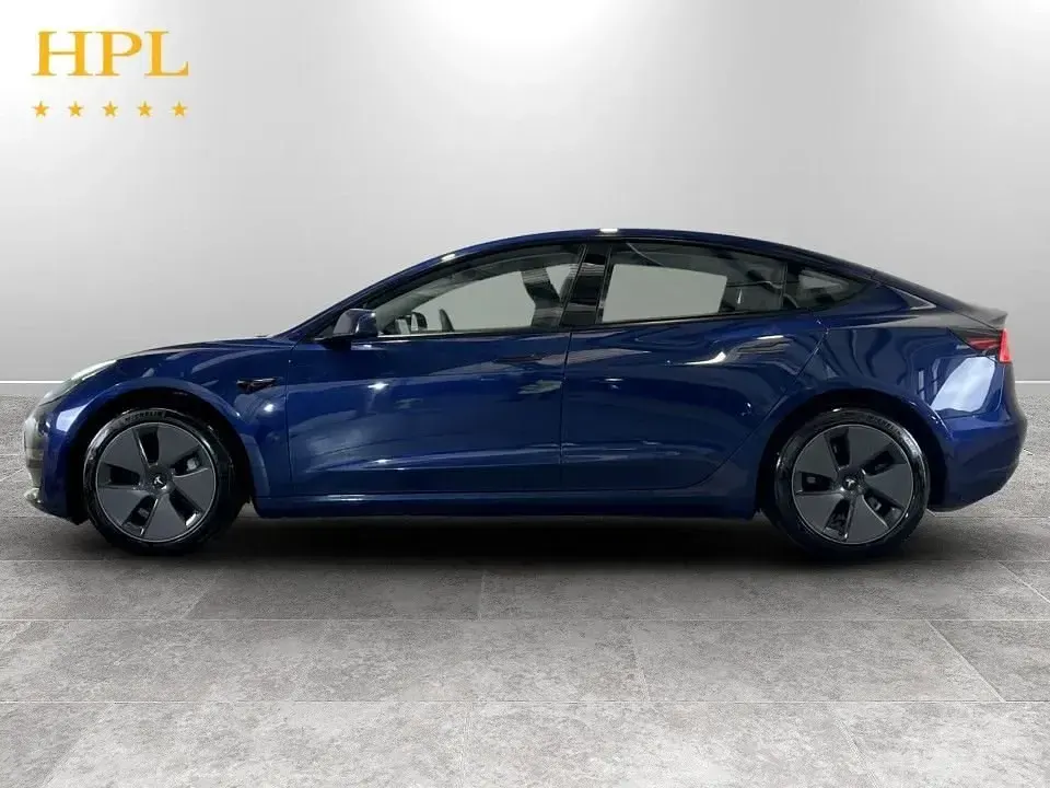 Używany Tesla Model 3 254 kW (346 KM) 2021 Niebieski Sedan/Limuzyna