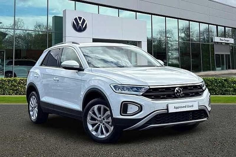 White New 2025 VW T-Roc Match SUV | £24,990 (Fair price) - Image 1/1