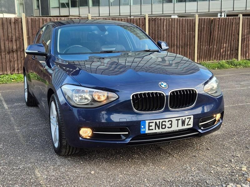 Used BMW 116 Sport Line 2014 Blue Hatchback