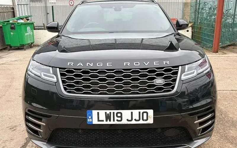 Used Land Rover Range Rover Velar HSE Dynamic 241 HP (177 kW) 2019 Black SUV