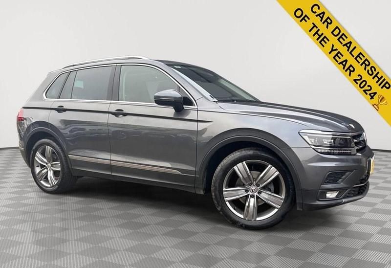 Grey Used 2018 VW Tiguan SEL SUV | £16,299 (Super price) - Image 1/4