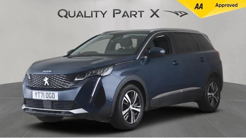 Used Peugeot 5008 Allure Premium 130 HP (95 kW) 2021 Blue SUV