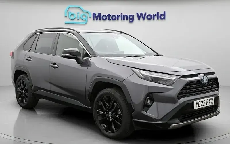Usado Toyota RAV4 222 HP (163 kW) 2023 SUV