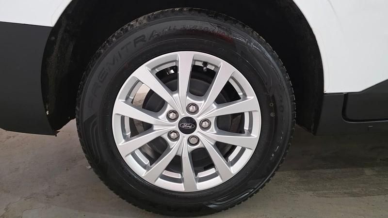 Usado Ford Transit Limited 125 CV (91 kW) 2025 Blanco Van