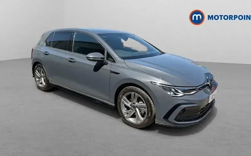 Used VW Golf VIII R-line 150 HP (110 kW) 2024 Hatchback