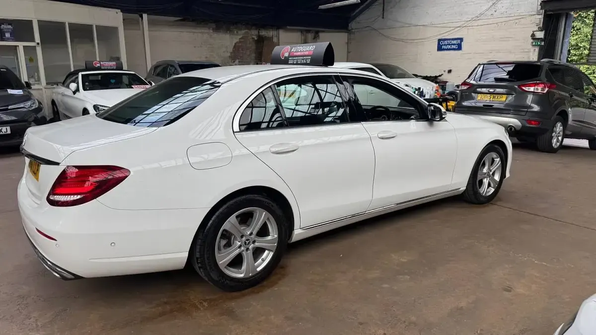 Used Mercedes E220 SE 2016 White Sedan