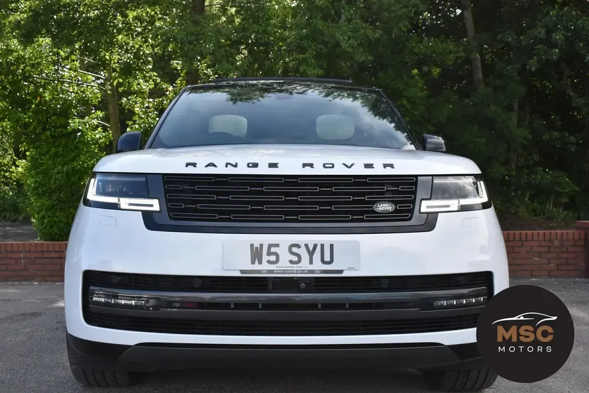 Used Land Rover Range Rover Autobiography 2024 White SUV