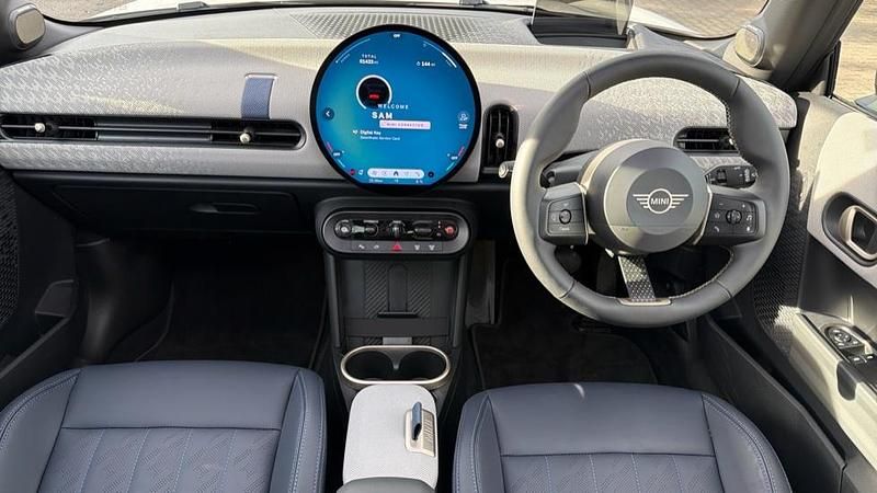 Used Mini Cooper S Hatch 201 HP (147 kW) 2025 White Hatchback