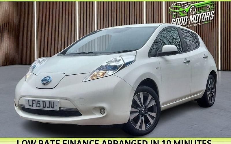 Used 2017 Nissan Leaf Tekna Hatchback | £4,177 (Good price) - Image 1/2